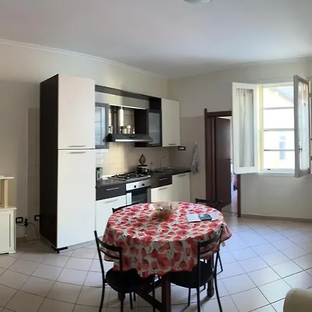 Casa Adriana, Centralissima, Confinante Ospedale Civile Apartamento