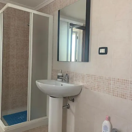 Casa Adriana, Centralissima, Confinante Ospedale Civile *